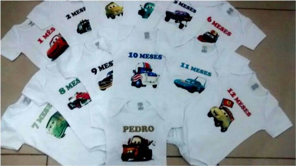 KIT MESVERSÁRIO - CARS ( grástis body com nome do bebê !!! )