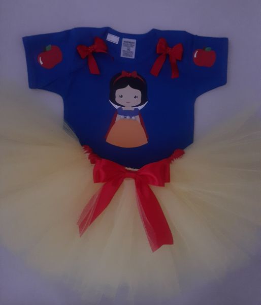 04 conjunto Branca de Neve